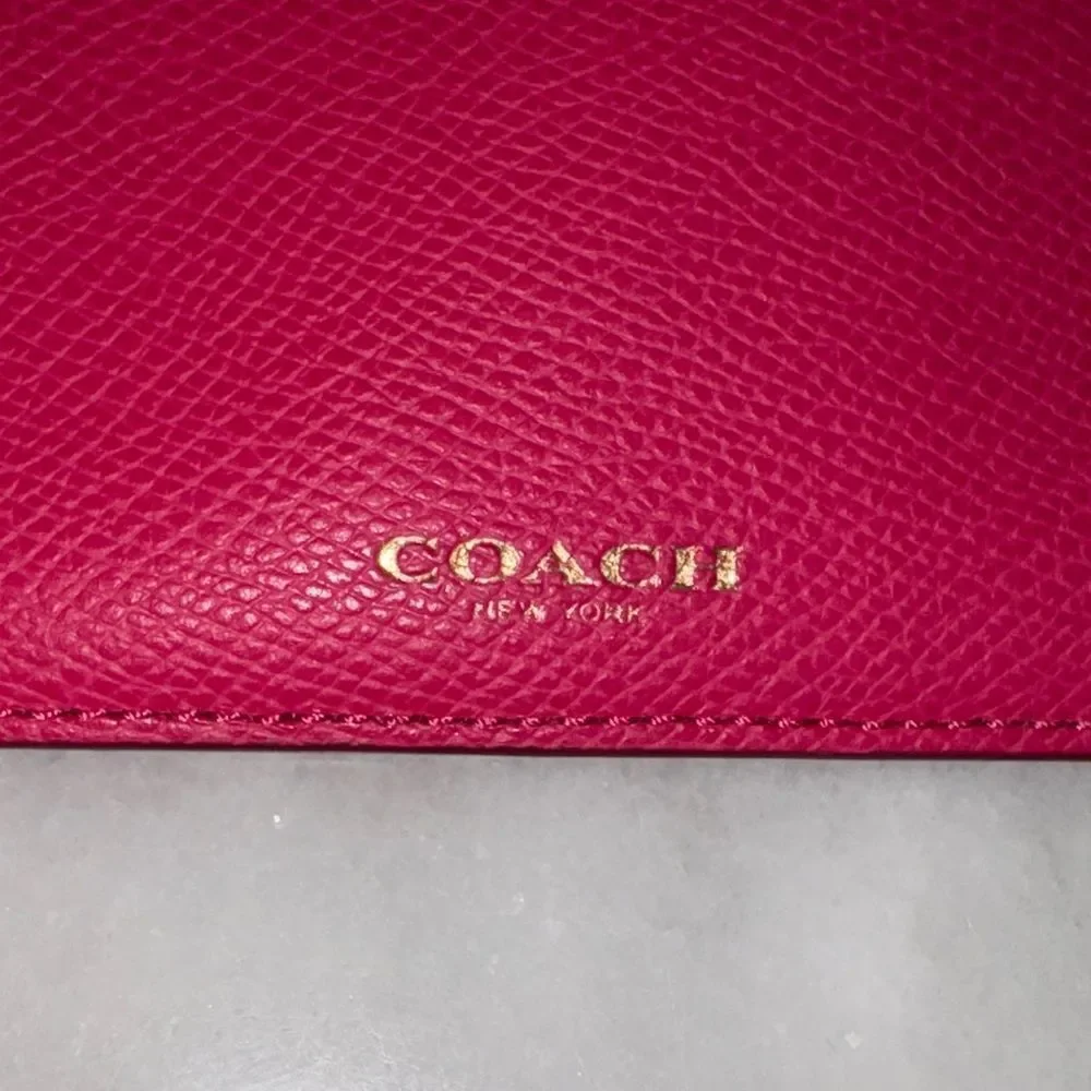 Coach Wristlet Bag Pouch Pink Saffiano Leather Clutch Pouch Wallet